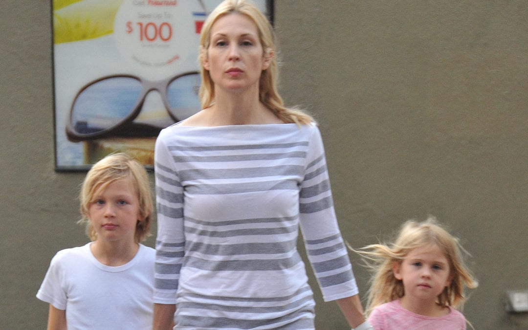 Kelly Rutherford’s Children Lose Custody Case