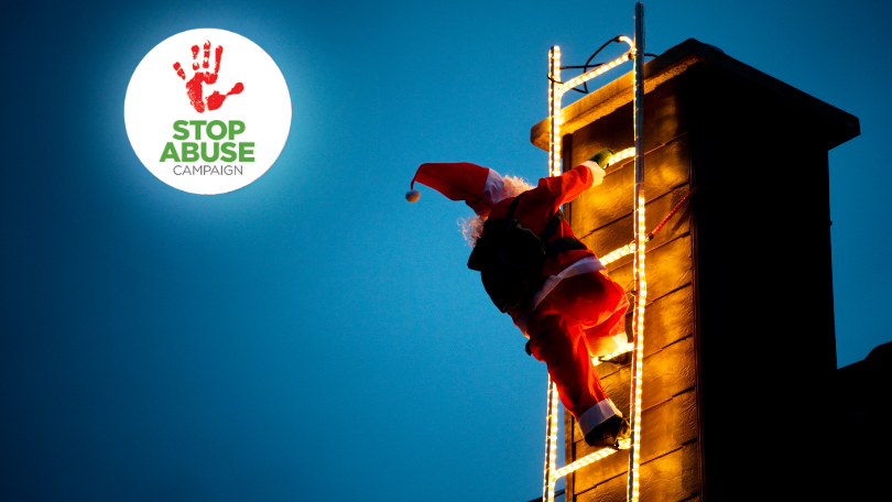 Is Santa Real? Picture of Santa climbing into chimney.